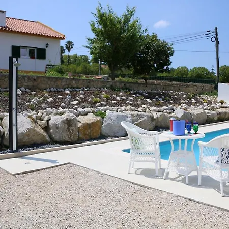 Quinta Da Chapeleira Em * Azeitão